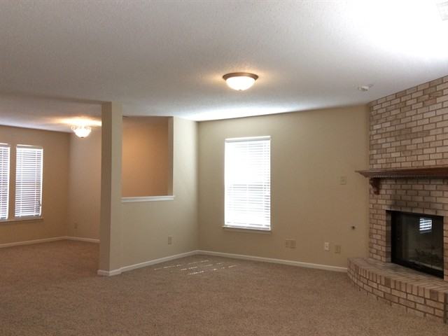 6891 W Stansbury Blvd - Photo 2 of 8