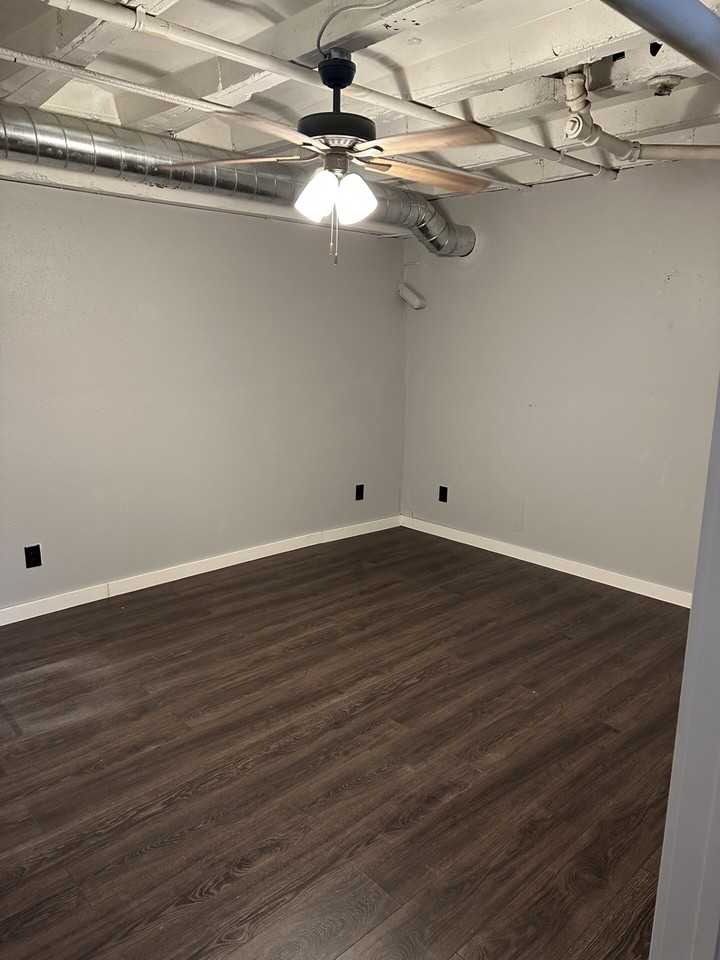 225 North Pioneer Avenue (C&P) - Photo 3 of 7