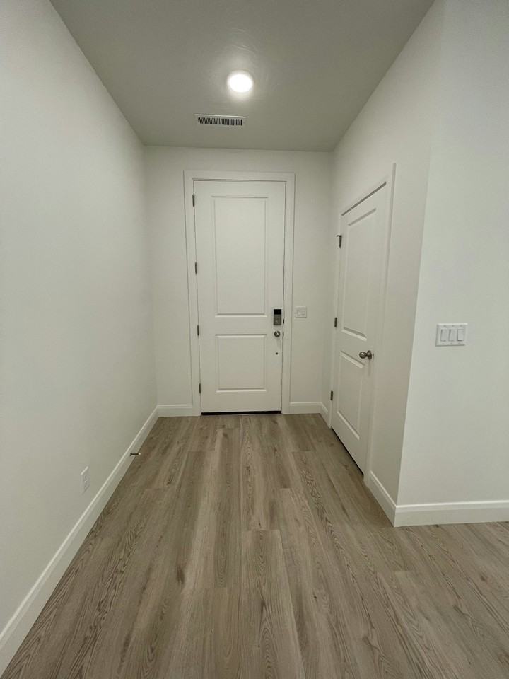 5764 South Russet Sun Drive - Photo 4 of 50