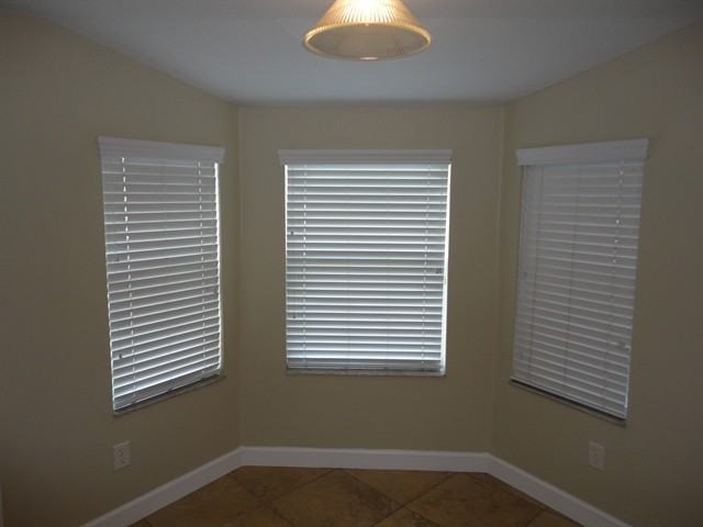 1630 Totem Pole Way - Photo 2 of 9