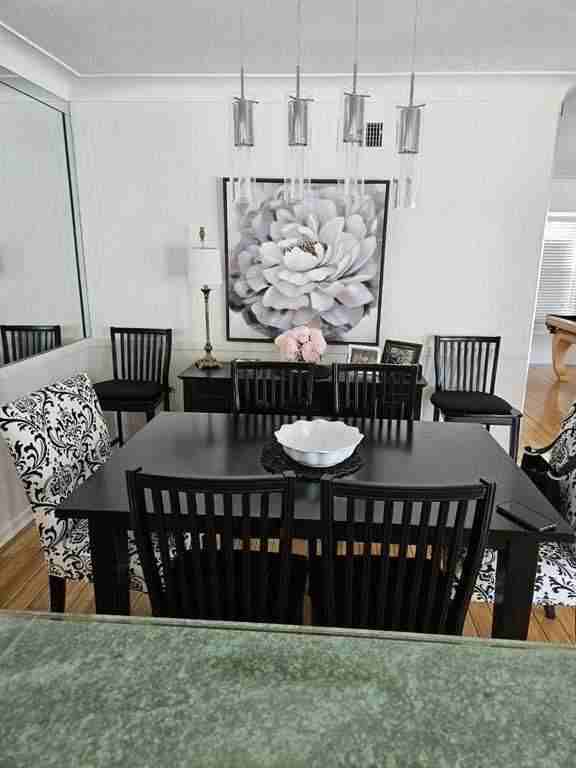 Ne 8th Dr - Photo 3 of 12