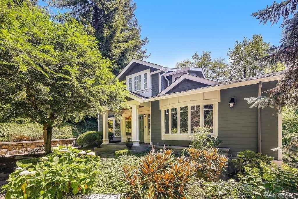 8245 Ne 8th St - Photo 2 of 25