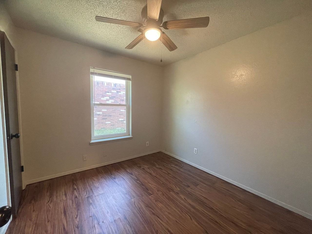 14431 South Dogwood Street East - Photo 3 of 14