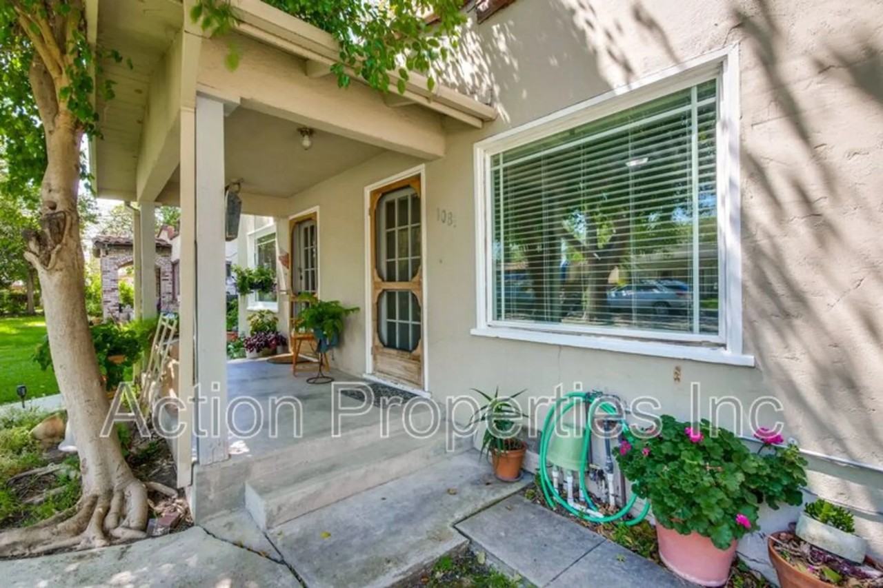 1081 Morris Ct - Photo 2 of 23