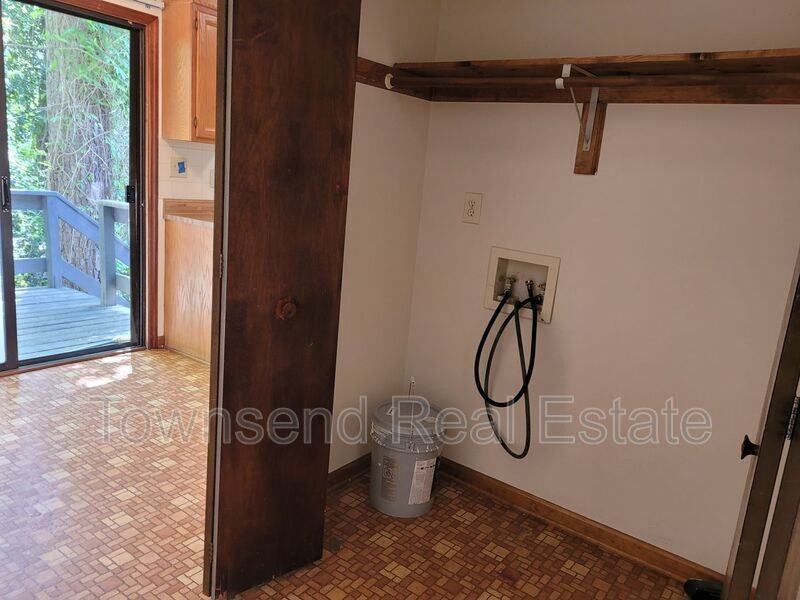 1405 Briarcliff Dr - Photo 4 of 17