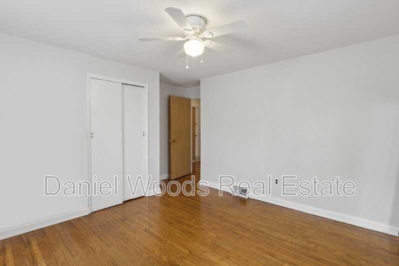 49 Story Rd - Photo 7 of 16