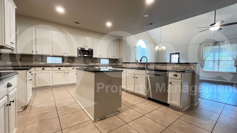13714 Fall Harvest Dr - Photo 2 of 26