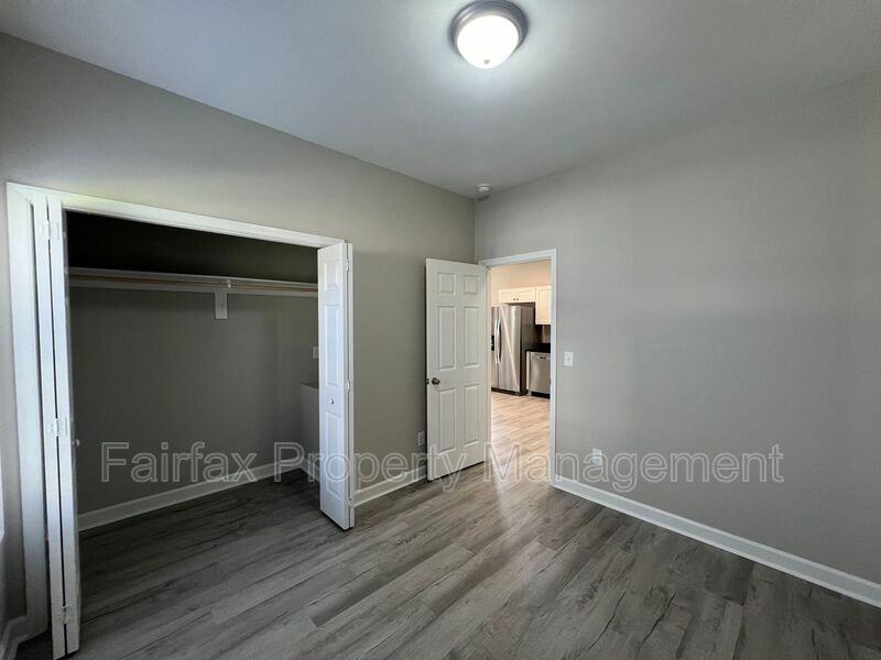 2313 Owen St #A - Photo 7 of 12