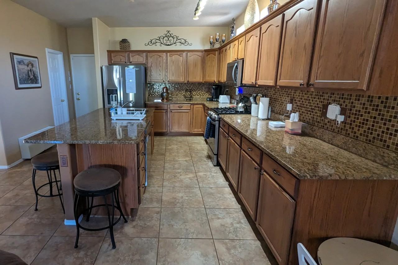 11805 Sir Barton Rd Se - Photo 3 of 25