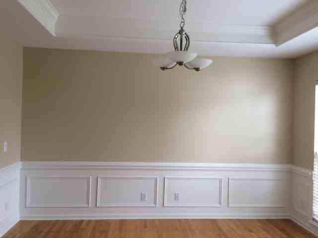 10303 Kirkmont Dr - Photo 2 of 10