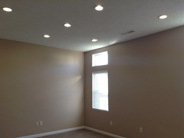 6687 Scarborough Ct - Photo 2 of 10