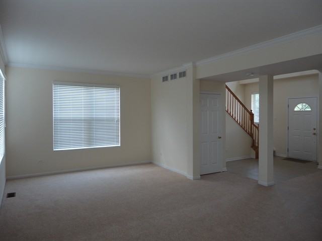 103 Ryan Ln - Photo 2 of 13