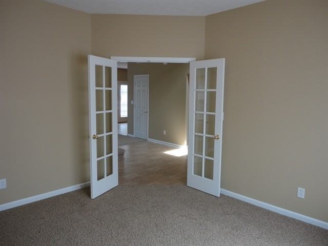 13043 Quarterback Ln - Photo 3 of 19