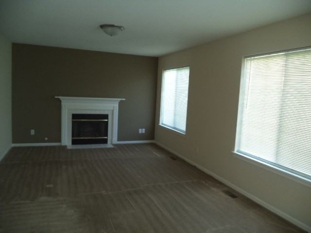 9438 72nd St - Photo 2 of 11