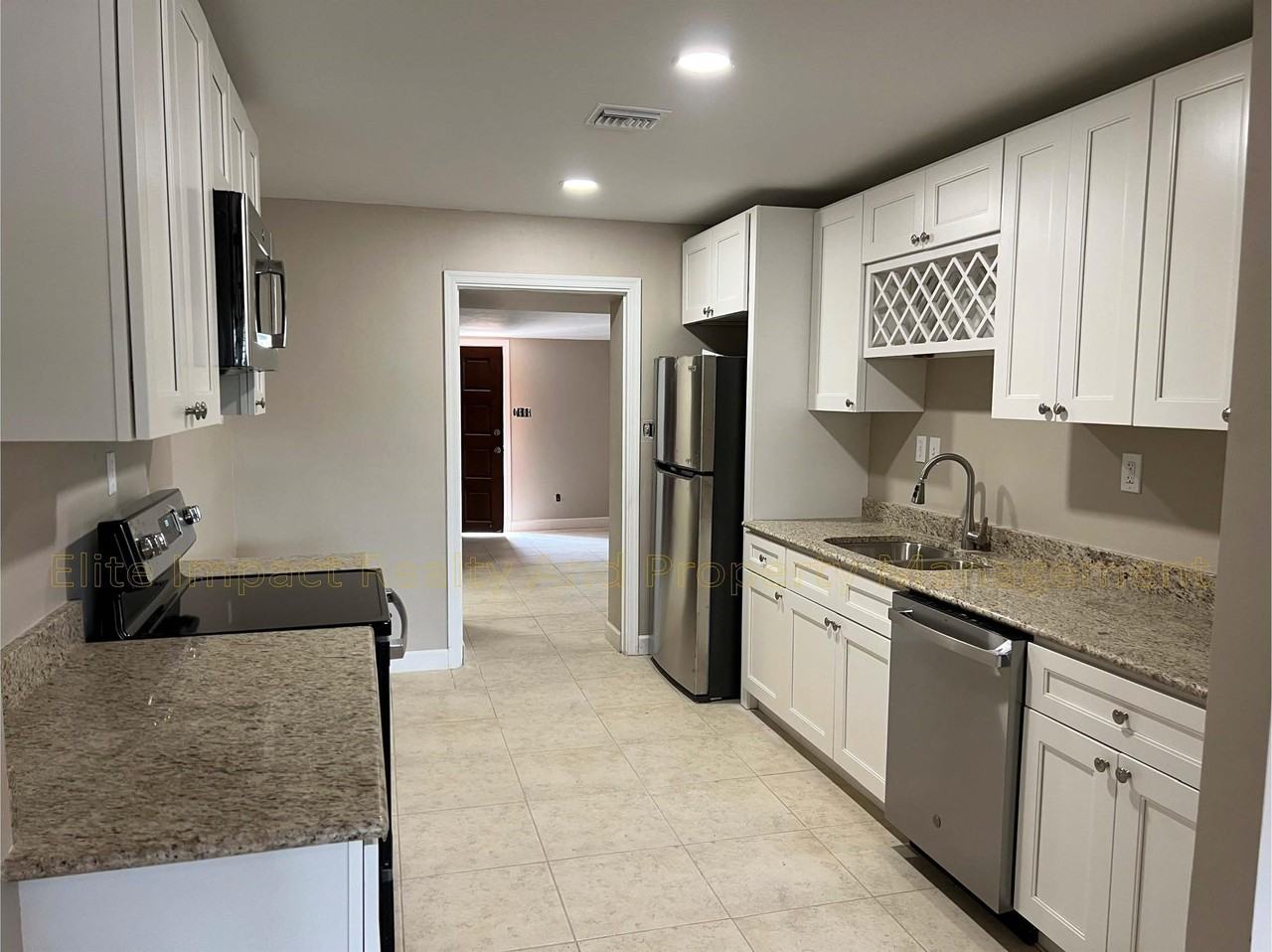 2637 N Wilson Ave #A - Photo 4 of 8