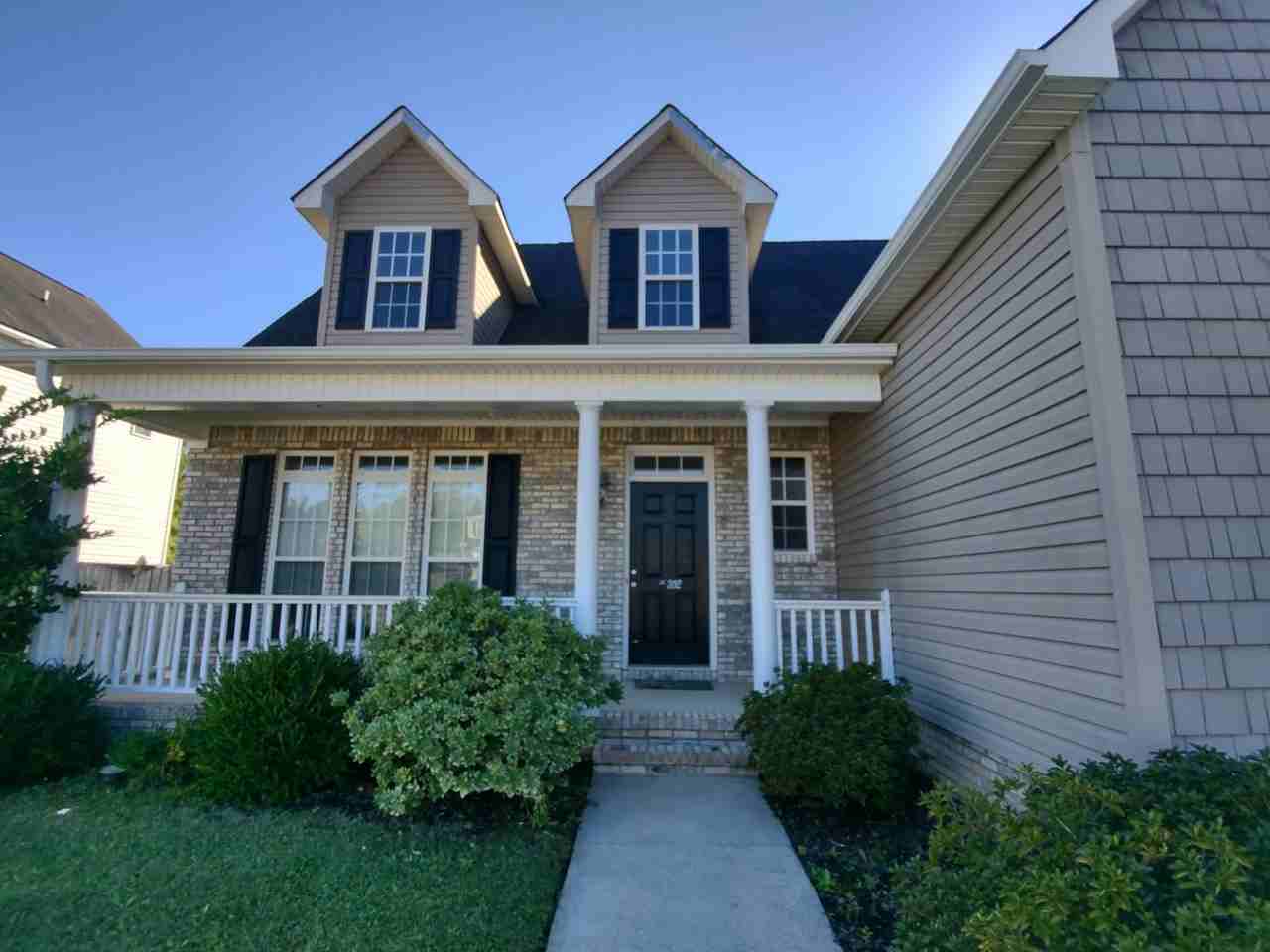 302 Savannah Dr - Photo 4 of 39