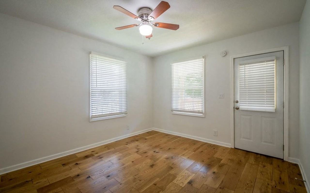 811 Lee Ave - Photo 3 of 7