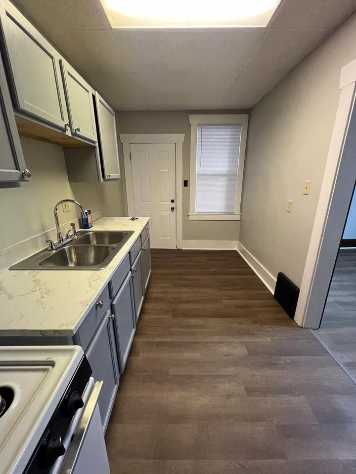 1429 Sabraton Ave #1 - Photo 3 of 22