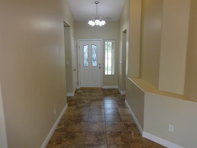 624 Vermillion Dr - Photo 2 of 13