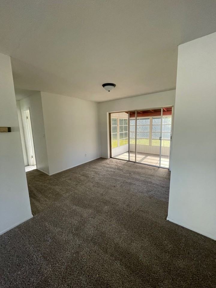 1026 W Patrick Cir - Photo 5 of 12