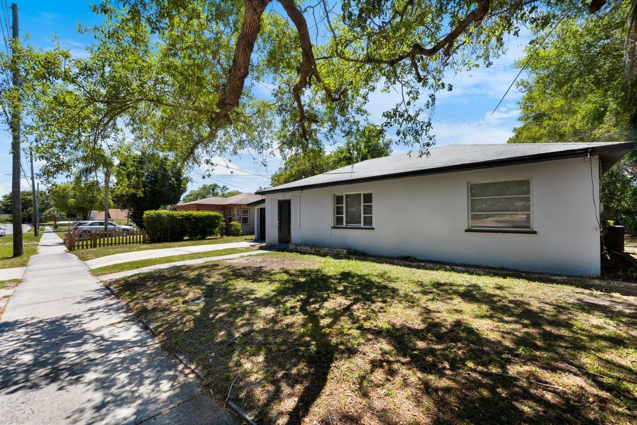 1500 N Madison Ave - Photo 2 of 43