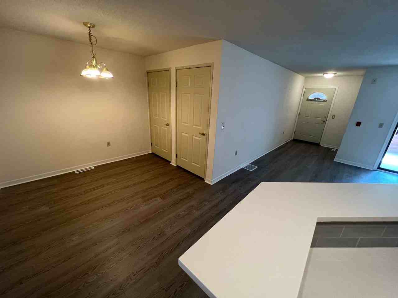 The Parkridge Apartments 10051 W Lisbon Ave, Wauwatosa, WI 53222 Zumper