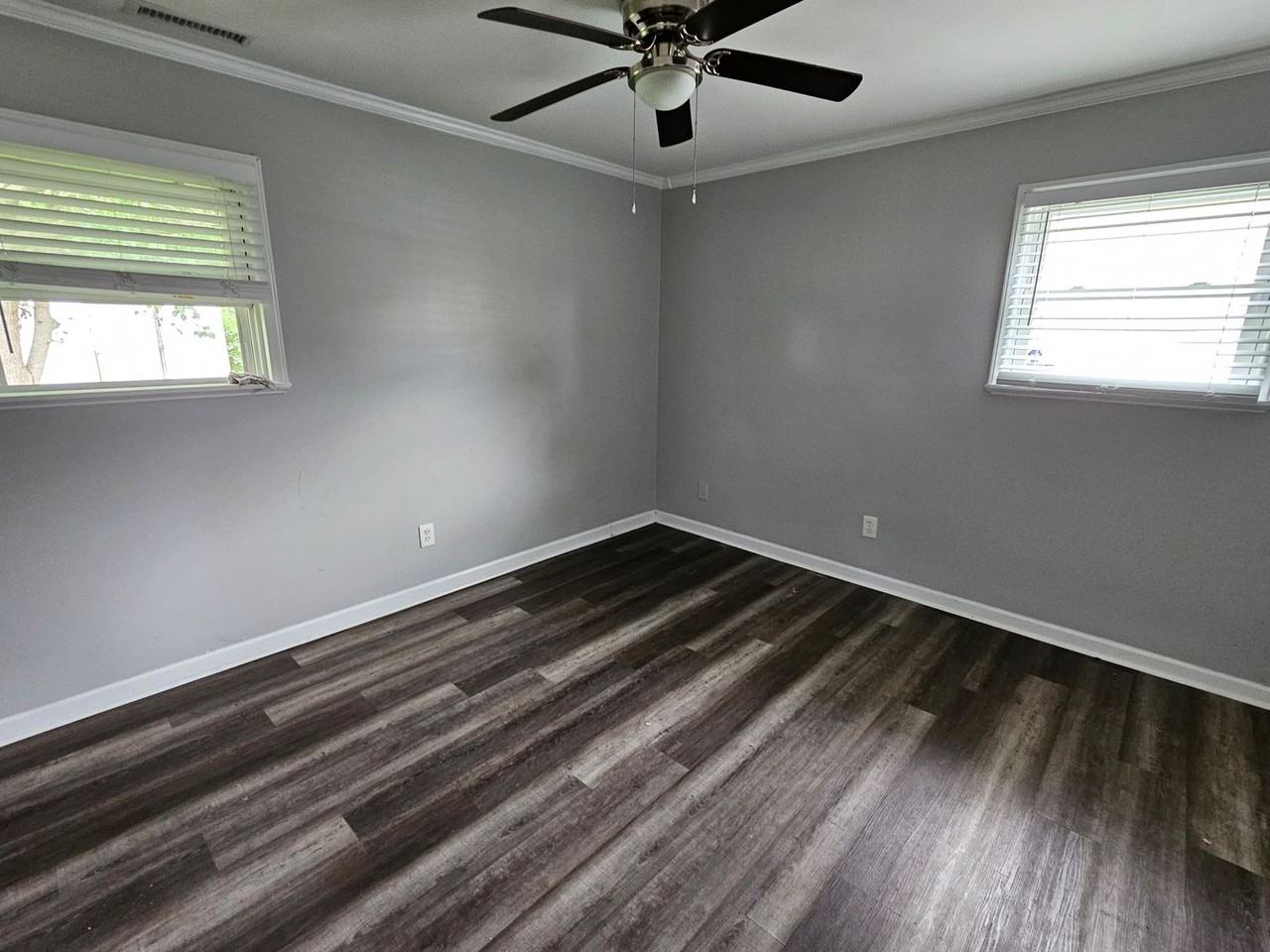 304 Ramsey Dr - Photo 7 of 9