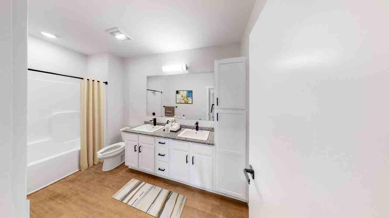 855 855 S Washington Ave - 855 - 308 #308 - Photo 4 of 6