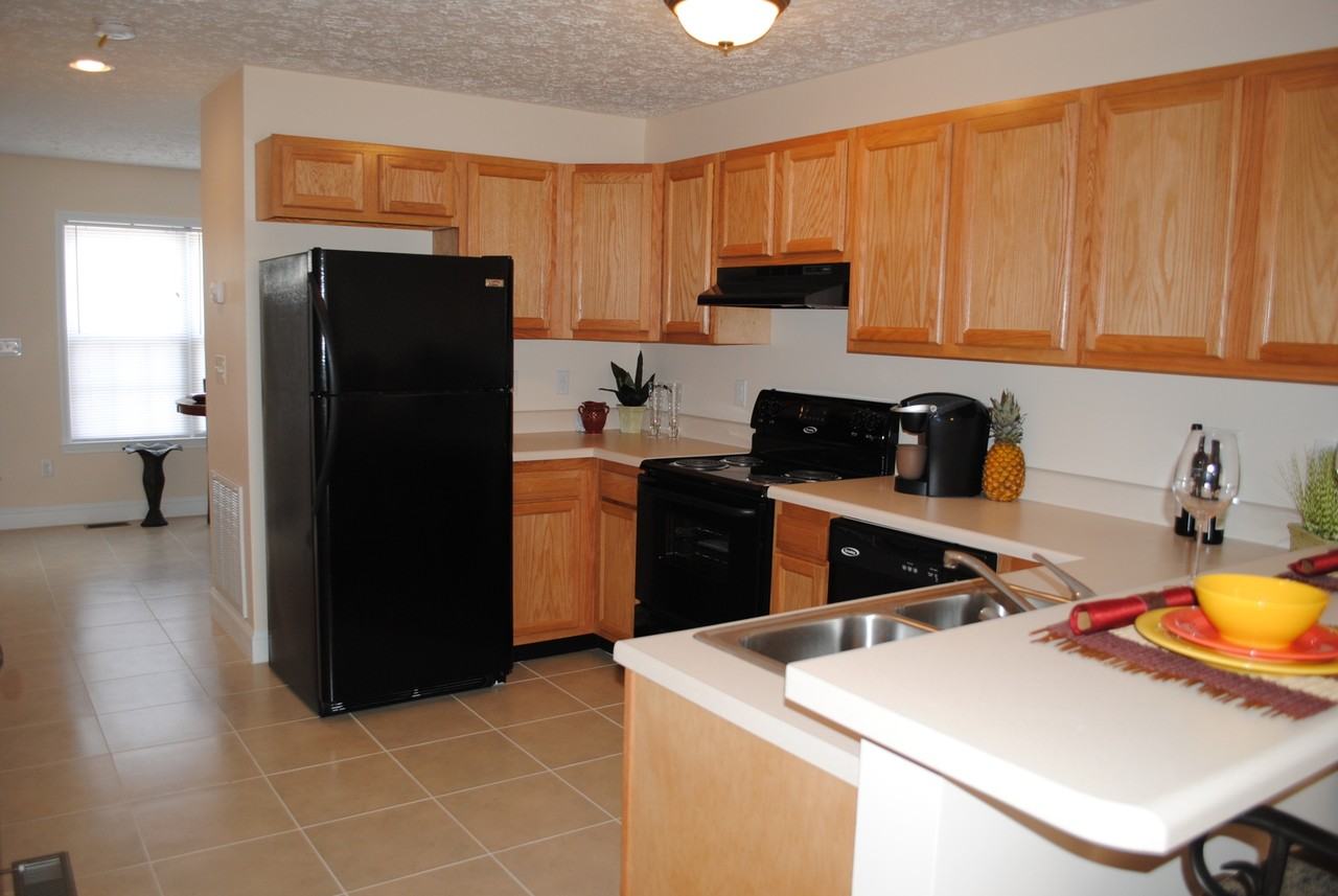 D & S CC - Photo 3 of 6