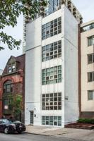 featured image of 1216 N La Salle Dr