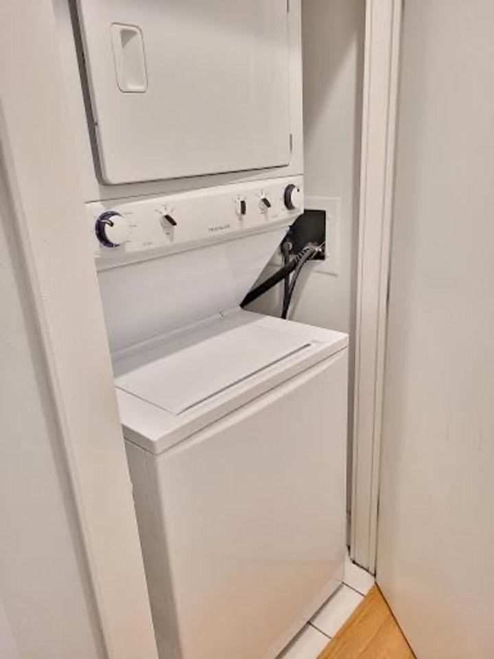 1216 NORTH LASALLE DRIVE - Photo 4 of 4