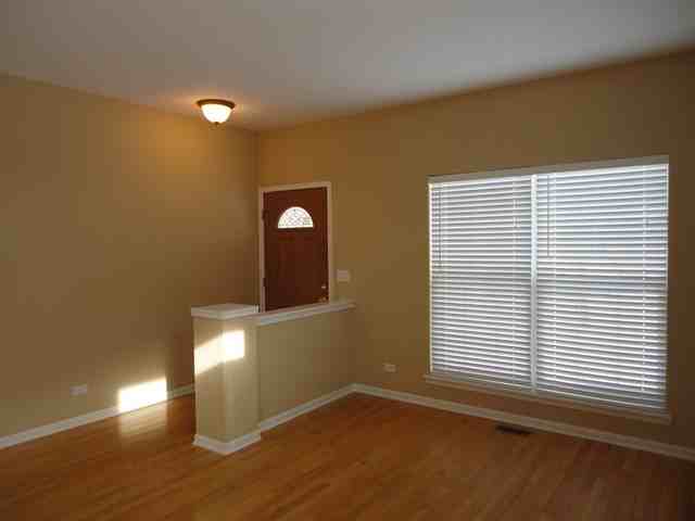 595 Sumac Dr - Photo 2 of 23