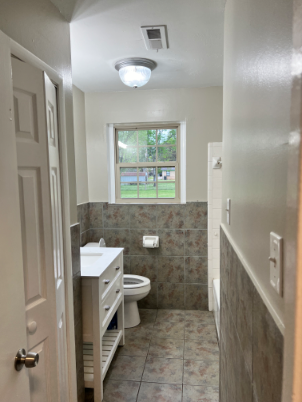 193 Trojan Dr - Photo 5 of 6