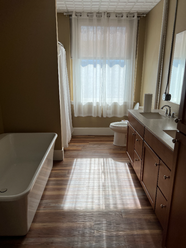 12 2nd Street Northeast #6 - Photo 3 of 13