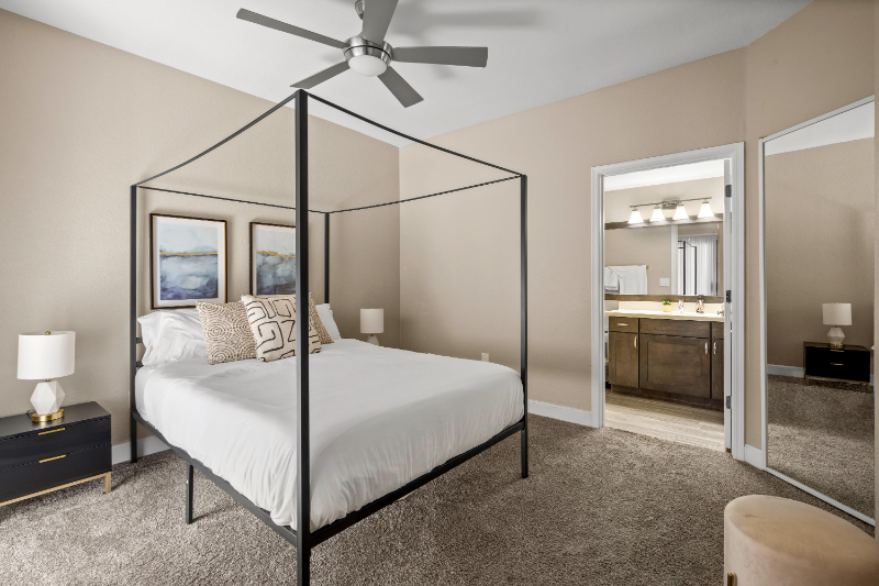 6735 E Greenway Pkwy #1026 - Photo 2 of 13