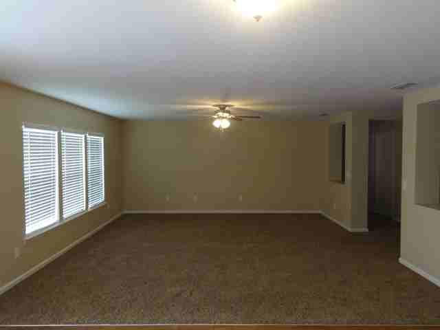 1224 Nochaway Dr - Photo 2 of 14