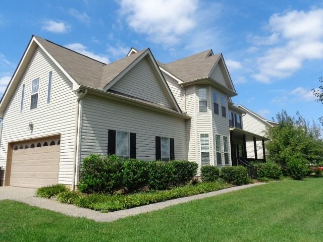 406 Buckingham Blvd - Photo 3 of 24