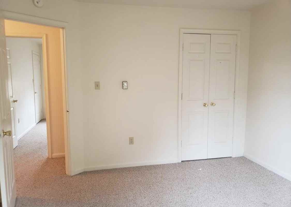 1276 Mccarty Ln #NV - Photo 3 of 6