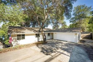 featured image of 3015 S Lake Dr #NA