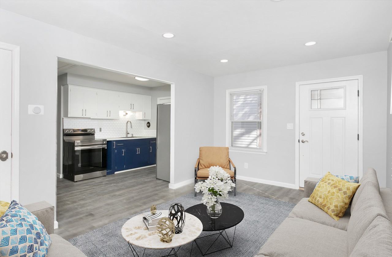 127 E Hazelhurst St #127 - Photo 6 of 25
