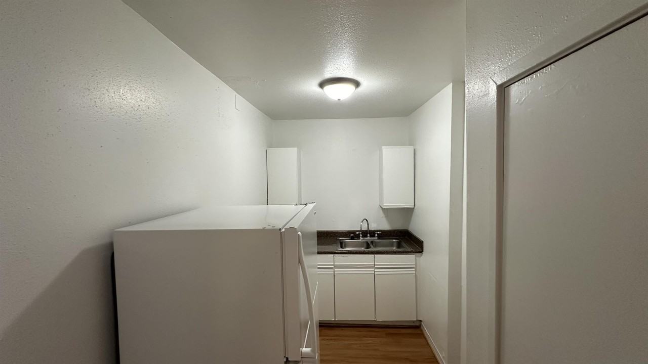 5611 Jackson - 04 #5611-04 - Photo 5 of 14