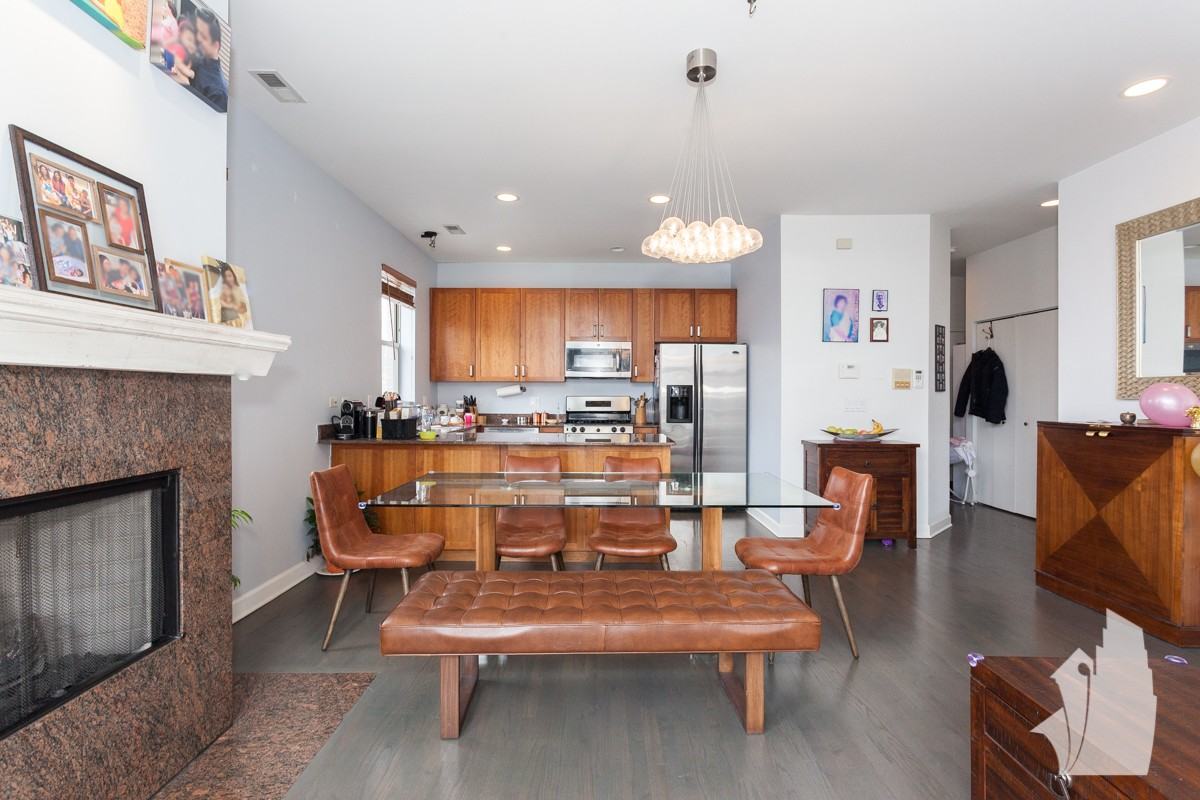 3355 N Hamilton Ave #A - Photo 2 of 31