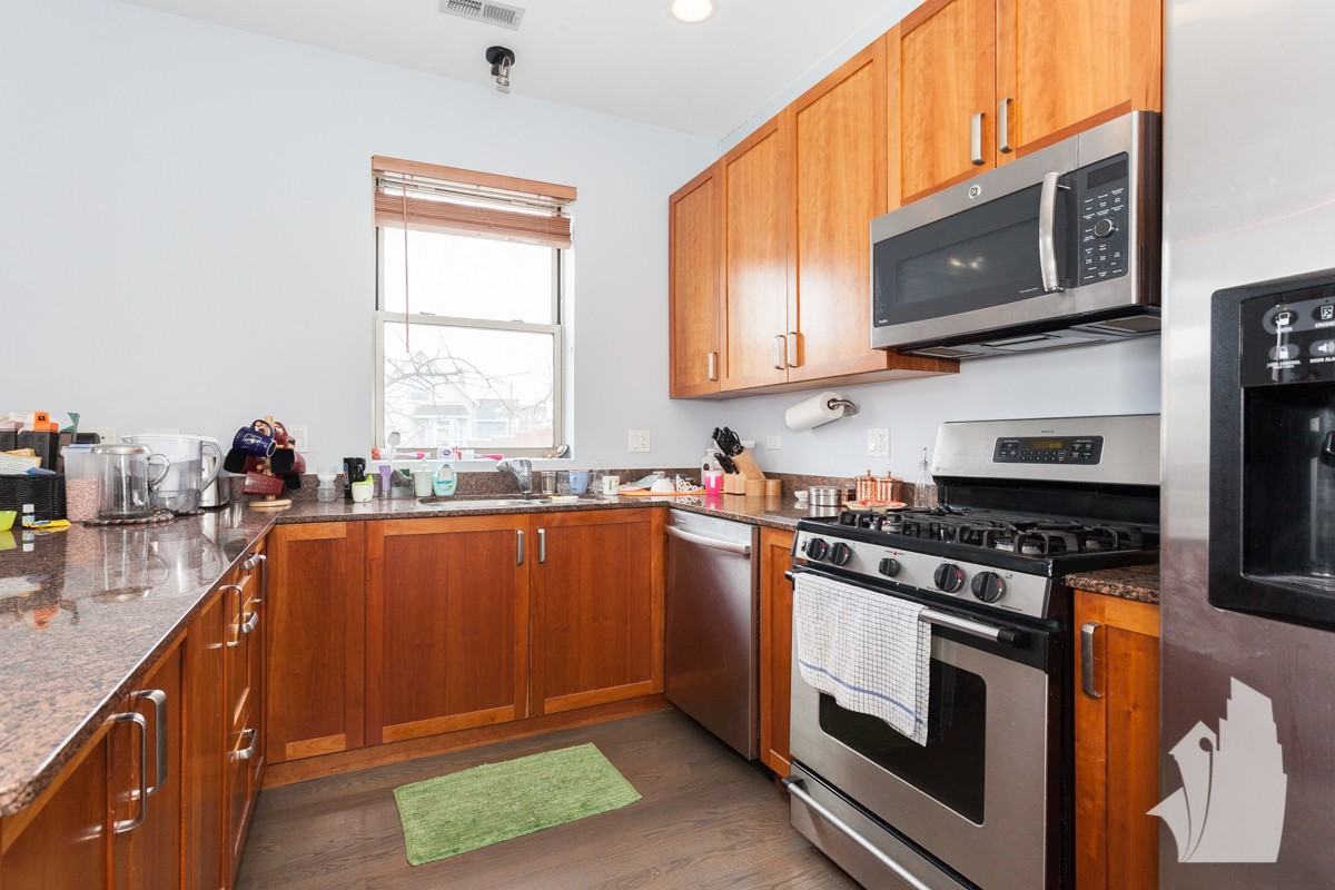 3355 N Hamilton Ave #A - Photo 4 of 31
