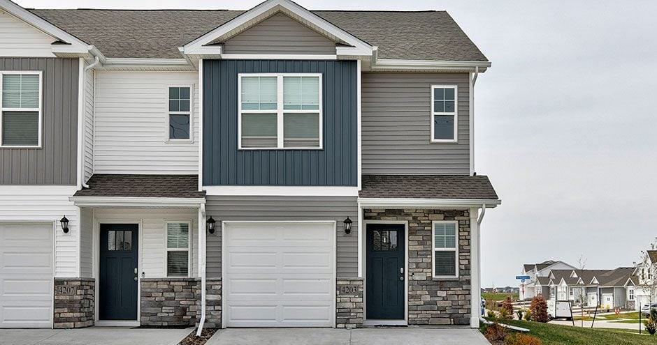 The Ridge at Canyon Landing Townhomes - Photo 2 of 31