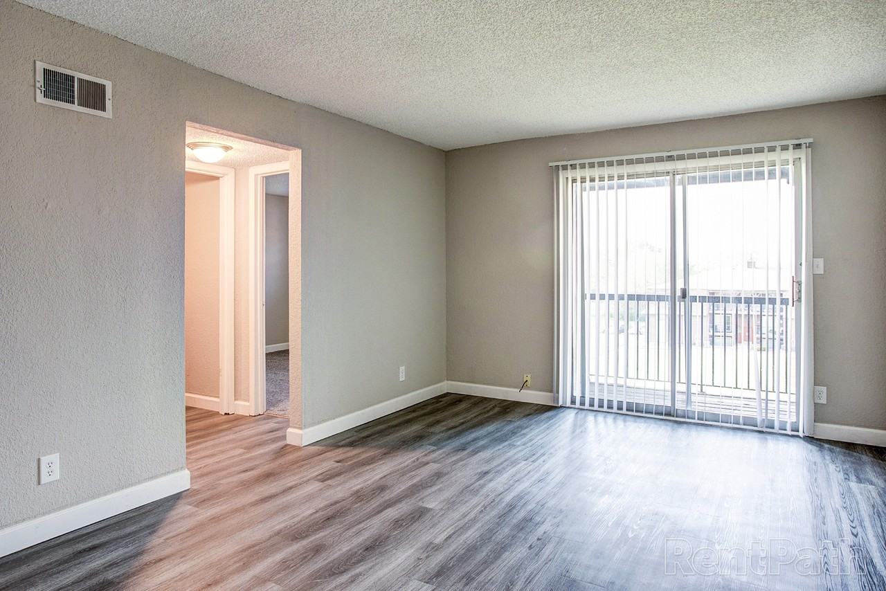 Puckett Pointe - Photo 2 of 15