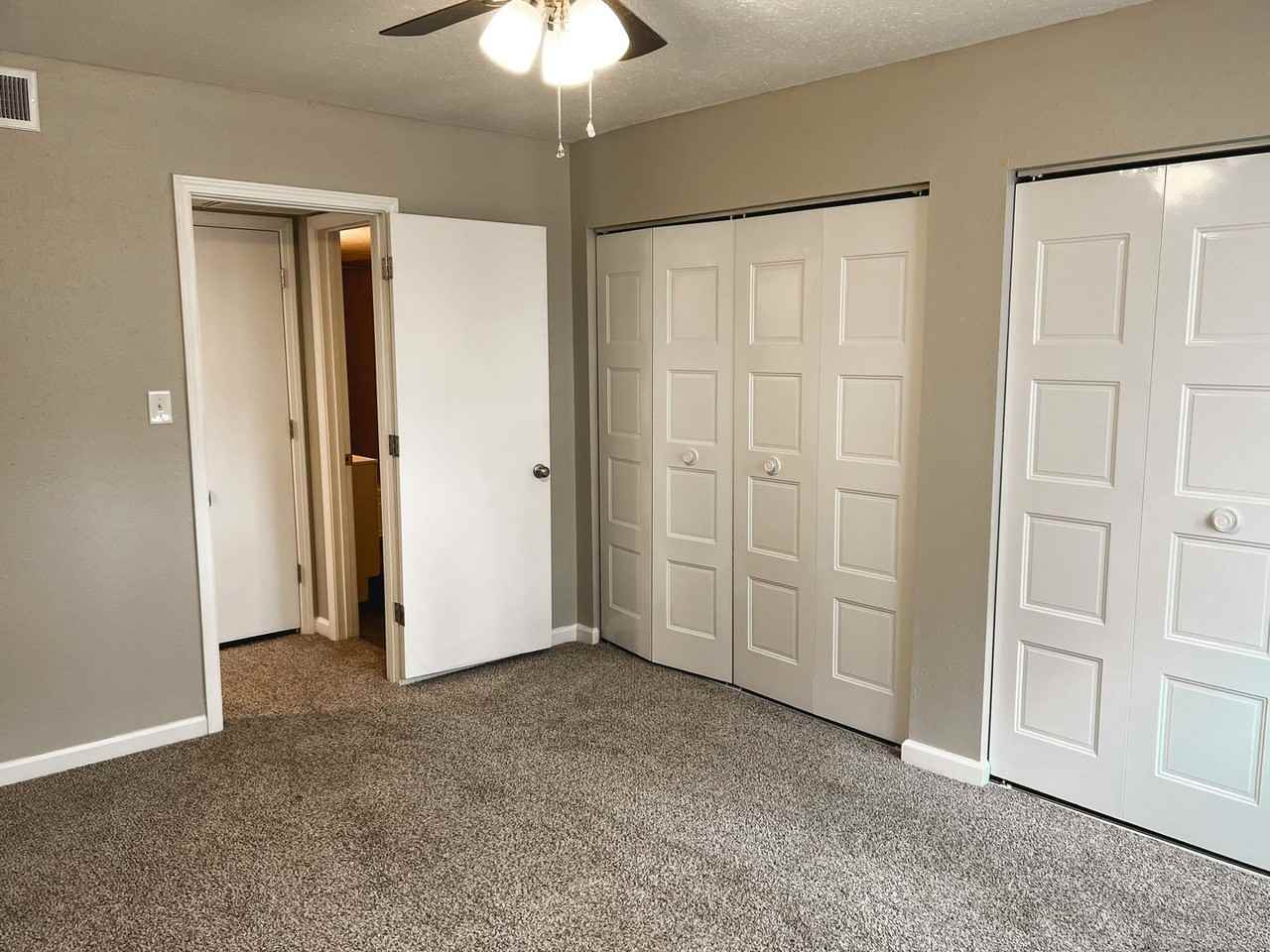 Chatsworth Apartments - Photo 2 of 22