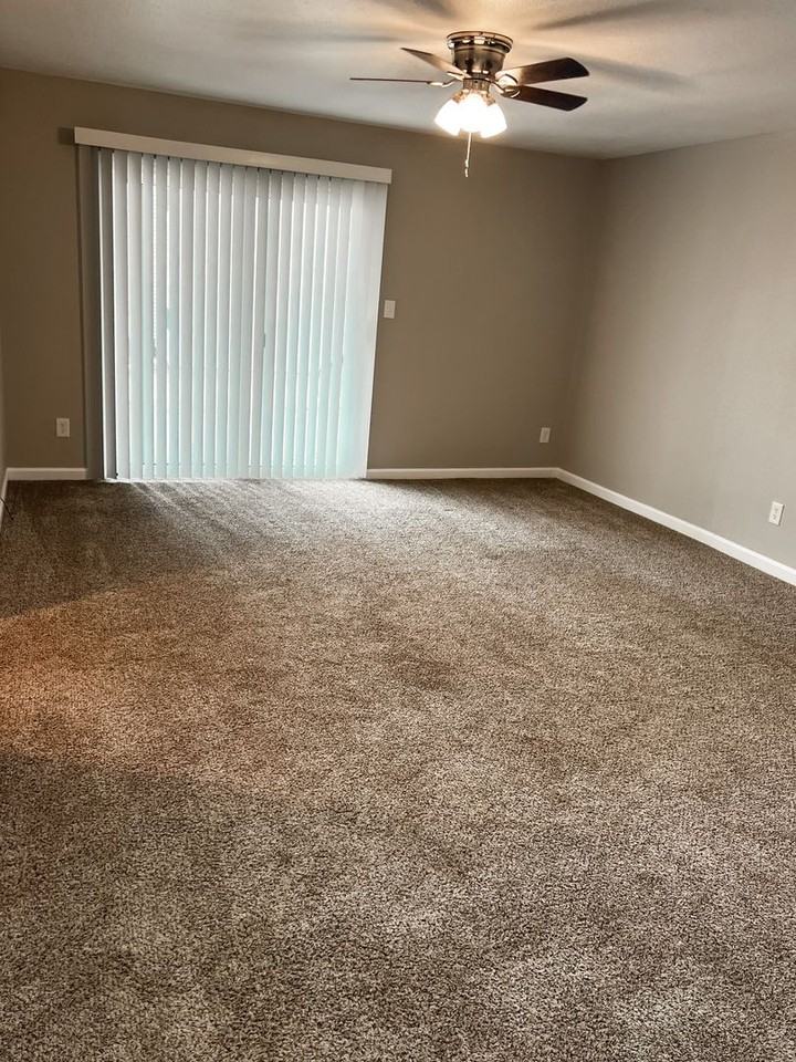 Chatsworth Apartments - Photo 6 of 22