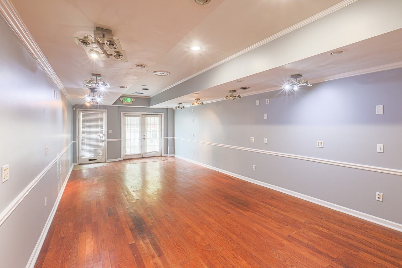 1008 Eastern Ave #1008 - Photo 3 of 11