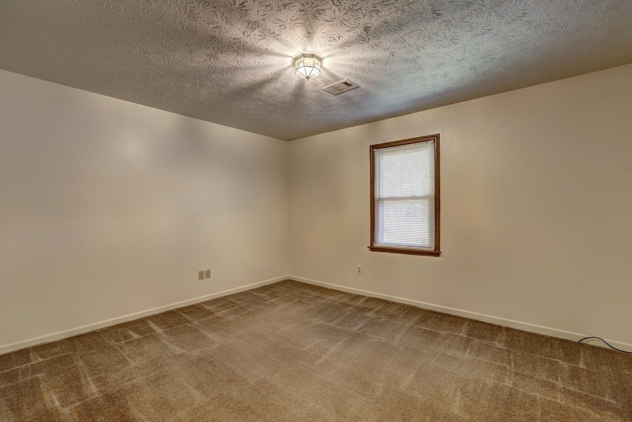 2233 Davis Road Southwest #1 - Photo 5 of 22