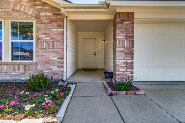 1721 Southridge Ln #1 - Photo 2 of 10